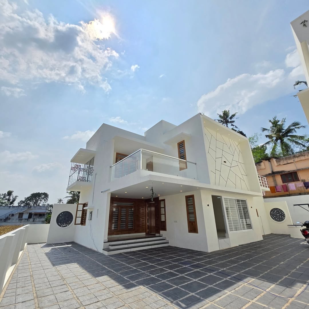 3 BHK Villa For Sale in Kallekkad