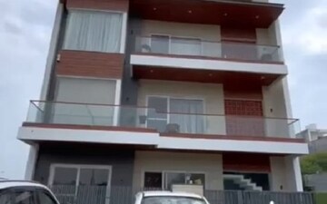 3 BHK Builder Floor For Rent in Sector 66 B