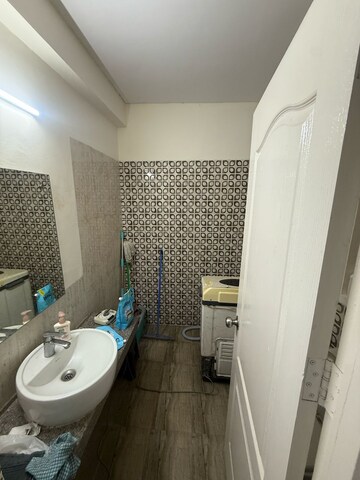 Bathroom in 3 BHK Apartment at Experion The Heart Song, Sector 108 – for Rent