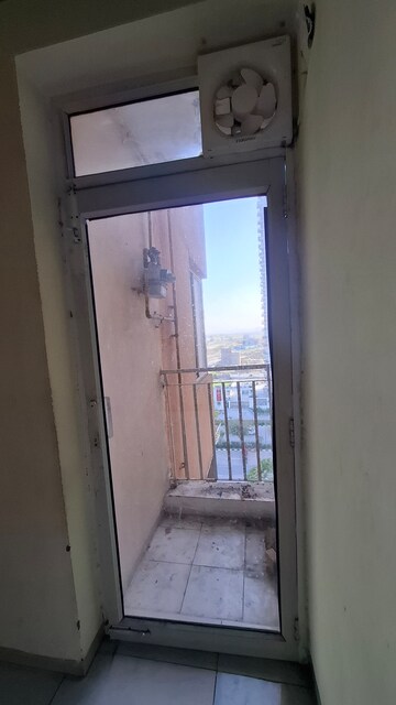 Building Lobby in 3 BHK Apartment at Wave Dream Homes, Wave City – for Rent