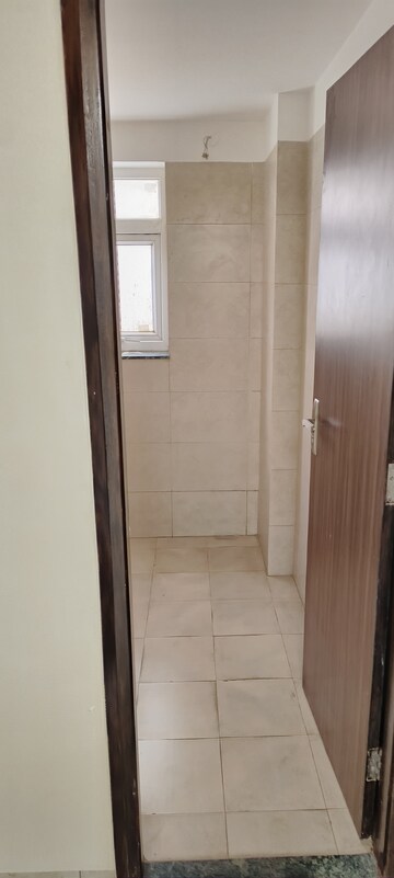 Bathroom in 3 BHK Apartment at BPTP Discovery Park, Sector 80 – for Sale