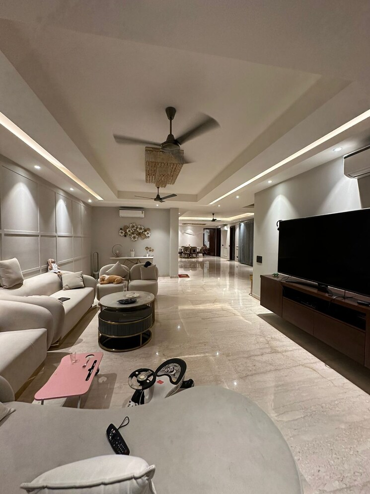 Living Room, sector 49 4 Bedroom 500 Sq.Yd. Builder Floor In Sector 49 Gurgaon 8496312