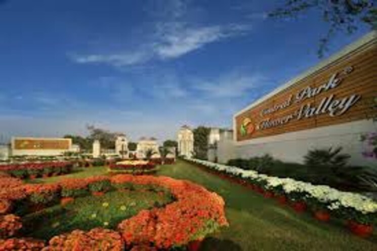 Exterior View, central-park-3-flower-valley  280 Sq.Yd. Plot In Sohna Sector 33 Gurgaon 8496401