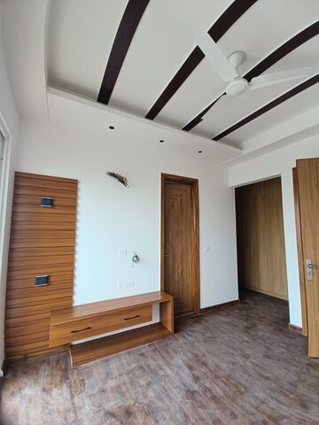 Living Room in 4 BHK Apartment at Sector 50 – for Sale