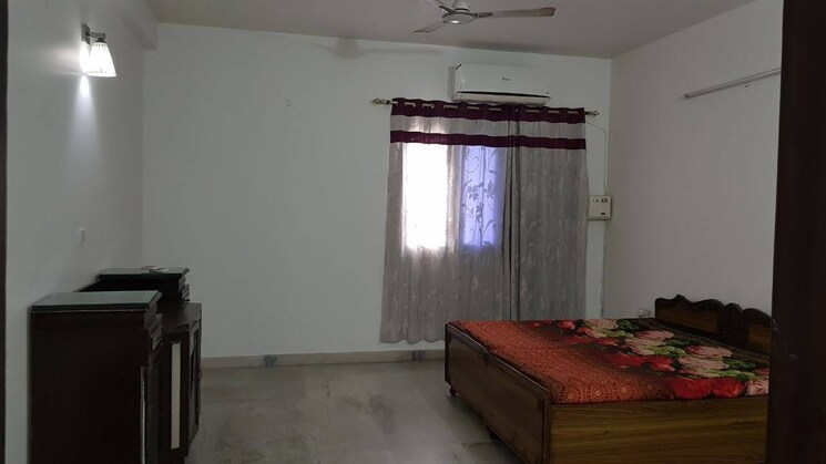 Room, delta ii greater noida 2 Bedroom 120 Sq.Mt. Independent House In Delta Ii Greater Noida Greater Noida 8496476