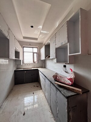 Kitchen in 3 BHK Builder Floor at BP Homes, Sector 85 – for Sale