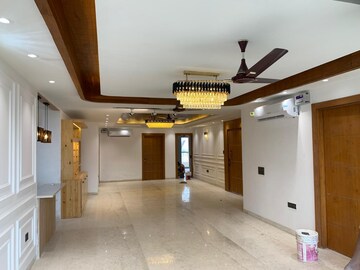 Balcony in 4 BHK Builder Floor at Sector 63a – for Sale