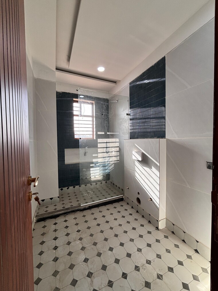 Kitchen, tdi-the-retreat 4 Bedroom 500 Sq.Yd. Builder Floor In Sector 89 Faridabad 8496629