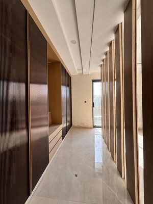 Building Lobby in 4 BHK Builder Floor at TDI The Retreat, Sector 89 – for Sale