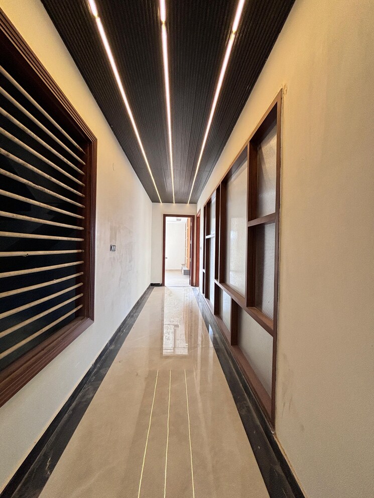 undefined, tdi-the-retreat 4 Bedroom 500 Sq.Yd. Builder Floor In Sector 89 Faridabad 8496629