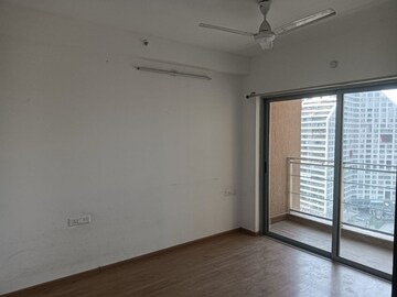 2 BHK Apartment For Rent in Amanora Adreno Towers, Hadapsar