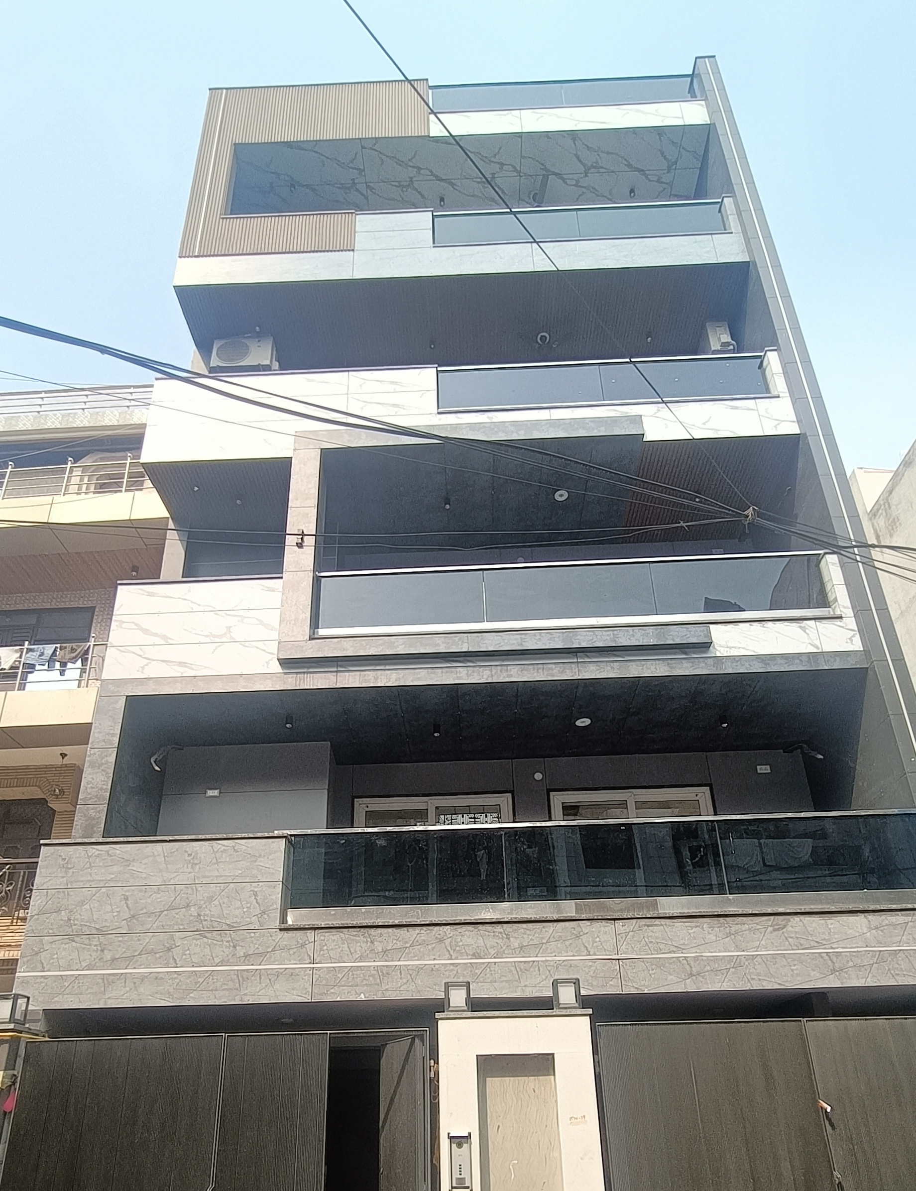 3.5 BHK + Study Room,Extra Room Builder Floor For Sale in Vikas Puri 