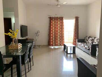 2 BHK Apartment For Rent in Amanora Sterling Towers, Hadapsar