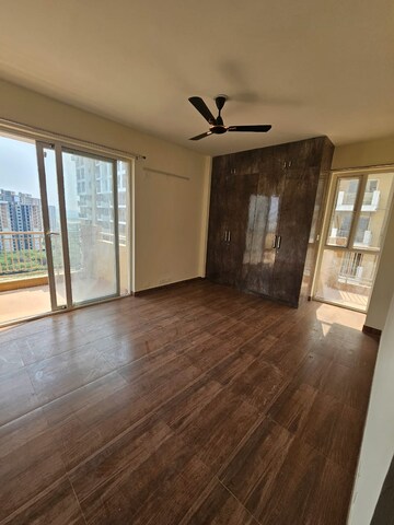 3 BHK Apartment For Rent in Ansal Highland Park, Sector 103