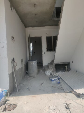 Building Lobby in 3 BHK Villa at Sahastradhara Road – for Sale