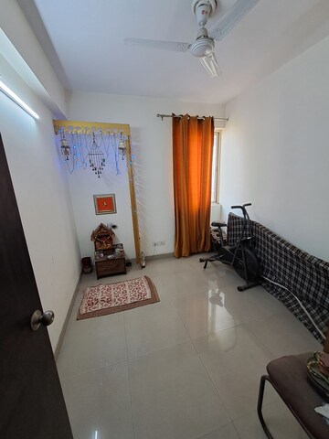 Living Room in 3 BHK Builder Floor at Amolik Residency, Sector 86 – for Rent