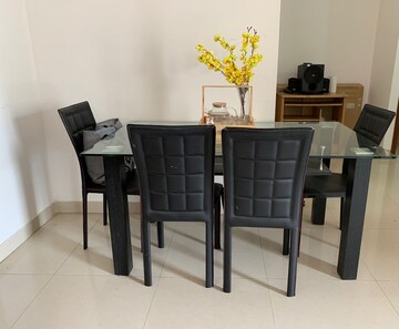 Master Bedroom in 2 BHK Apartment at Amanora Sterling Towers, Hadapsar – for Rent