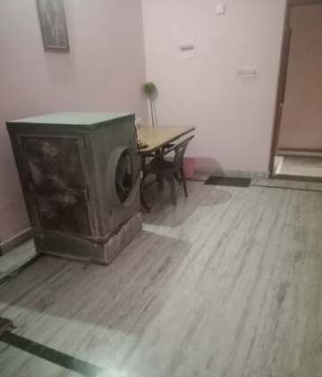 Parking in 2 BHK Villa at Vikas Nagar – for Rent