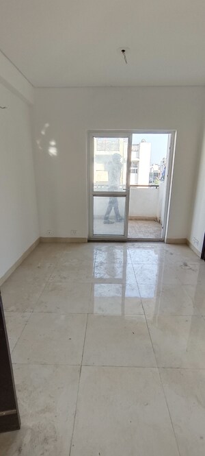 Room in 3 BHK Builder Floor at BPTP Park Elite Floor II, Sector 75 – for Sale