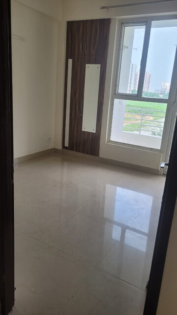 Room in 2 BHK Apartment at Kshitij Ramsons, Sector 95 – for Rent