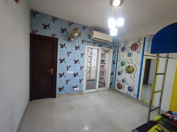 Room in 2.5 BHK Apartment at Skytech Matrott, Sector 76 – for Sale