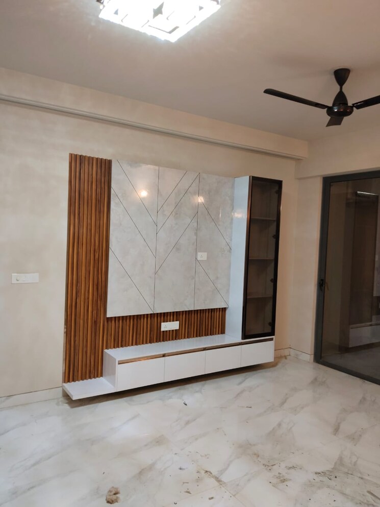 Room, dlf-regency-park-i 2 Bedroom 1150 Sq.Ft. Apartment In Dlf Phase iv Gurgaon 8497060