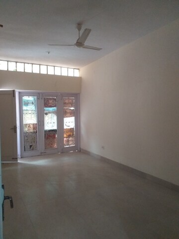 Living Room in 2 BHK Builder Floor at New Rajinder Nagar – for Rent