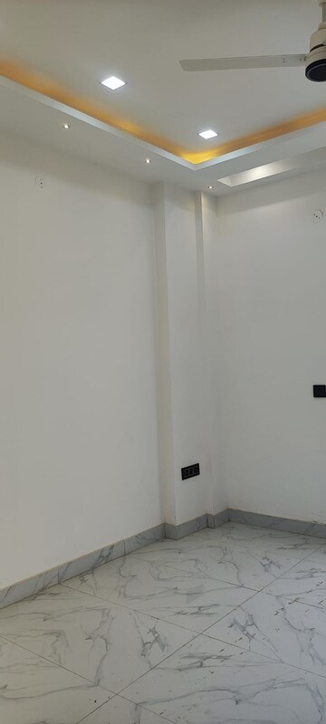 3 BHK Builder Floor For Rent in Puri Kohinoor, Sector 89