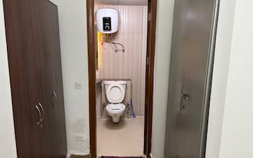 4 BHK Apartment For Rent in Gaur Atulyam, Omicron I Greater Noida