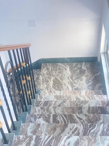 Staircase in 4 BHK Independent House at East Kolkata – for Rent