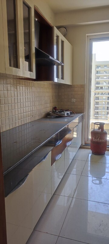 Kitchen in 3 BHK Apartment at BPTP Discovery Park, Sector 80 – for Rent