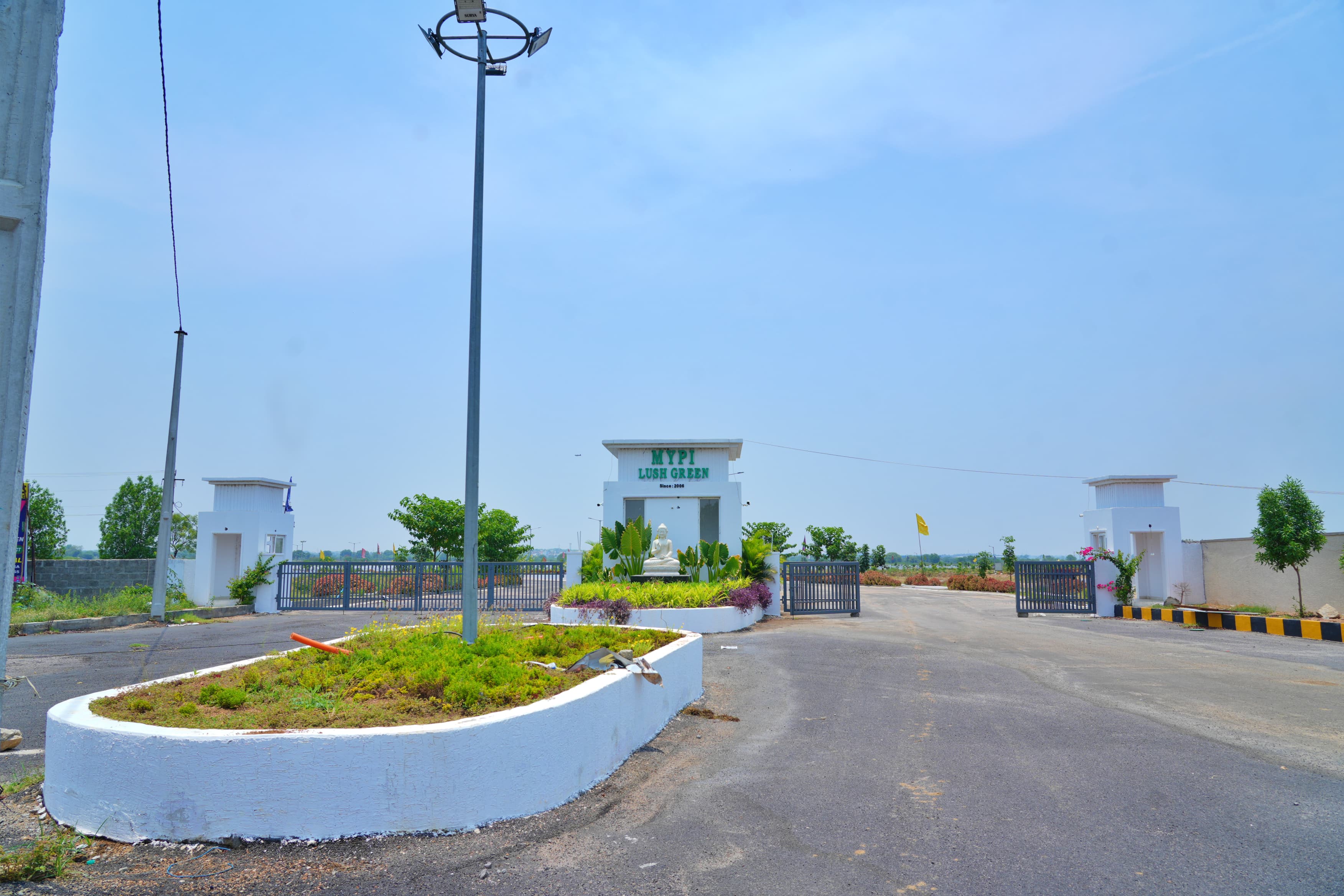 Plot For Sale in Mypi Lush Green, Dundigal