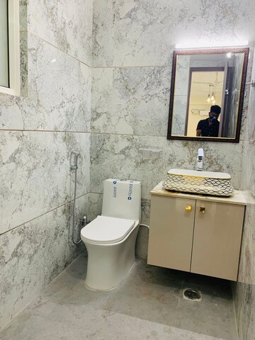 Bathroom in 3 BHK Builder Floor at Sector 57 – for Rent
