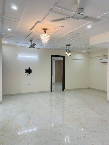 3 BHK Builder Floor For Rent in Sector 57