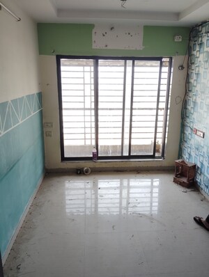 Room in 1 BHK Apartment at Poonam Pallazo, Nalasopara West – for Sale