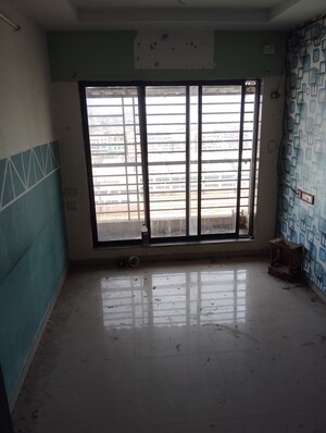 Room in 1 BHK Apartment at Poonam Pallazo, Nalasopara West – for Sale