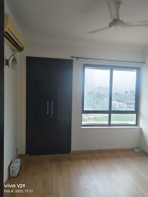 2 BHK Apartment For Sale in Unitech Fresco, Sector 50