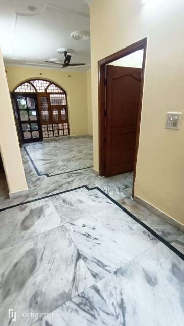 2 BHK Builder Floor For Rent in Sector 31