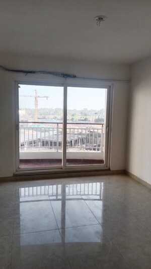 Room in 3.5 BHK Apartment at Rishita Mulberry Villas, Sushant Golf City – for Sale