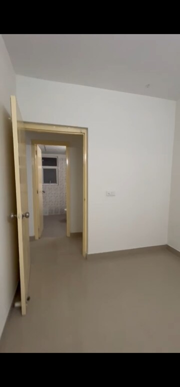 Room in 3 BHK Apartment at Zara Rossa, Sector 112 – for Rent