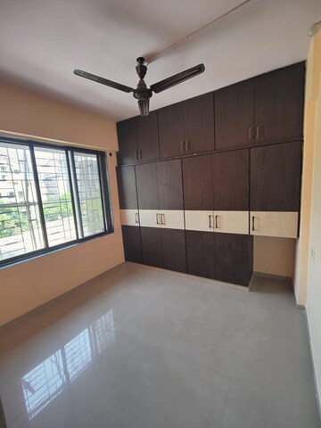 Room in 1 BHK Apartment at Squarefeet Grand Square, Anand Nagar – for Rent