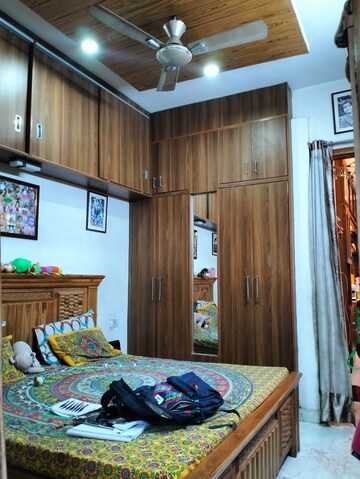 Bedroom in 2 BHK Builder Floor at Shakti Khand – for Rent