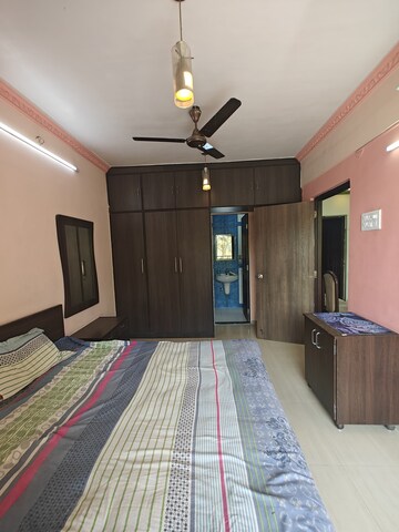 Bedroom in 2 BHK Apartment at Nerul – for Rent
