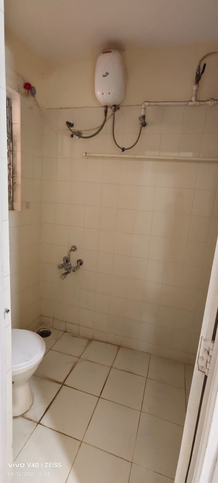 Bathroom, kumar-parc-residences 4 Bedroom 1674 Sq.Ft. Apartment In Hadapsar Pune 8497328