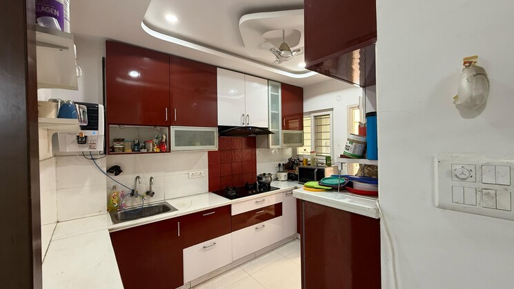 Kitchen, greater kailash ii 3 Bedroom 250 Sq.Yd. Apartment In Greater Kailash ii Delhi 8497495
