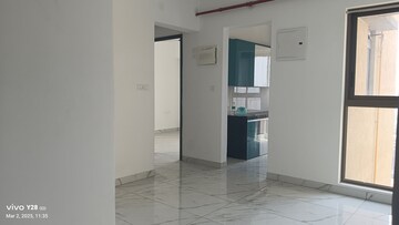 Room in 2 BHK Apartment at Raymond Ten X Habitat, Pokhran Road No 2 – for Rent