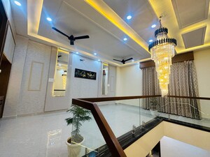 Master Bedroom in 4 BHK Villa at Vaishali Nagar – for Sale