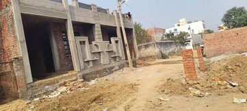  Plot For Sale in Wazirganj