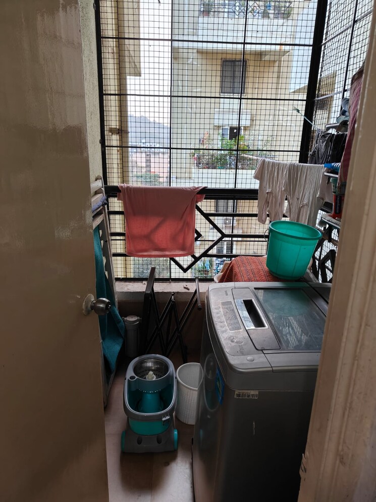 Bathroom, goel-ganga-atharva-ganga 1.5 Bedroom 700 Sq.Ft. Apartment In Pashan Pune 8497555