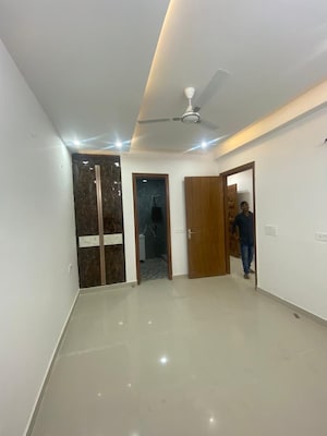Bedroom in 3 BHK Builder Floor at Chattarpur – for Sale